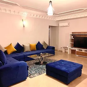 https://anfa-92-large-and-comfy-2-bedrooms-sunny-well-located.hotels-casablanca.net